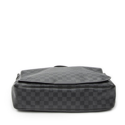Louis Vuitton Daniel Black Gray Damier Graphite Shoulder Bag — view 6