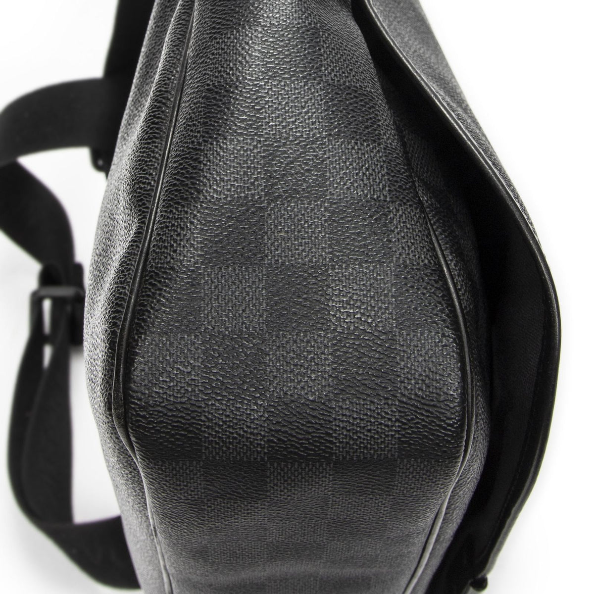 Louis Vuitton Daniel Black Gray Damier Graphite Shoulder Bag — view 7