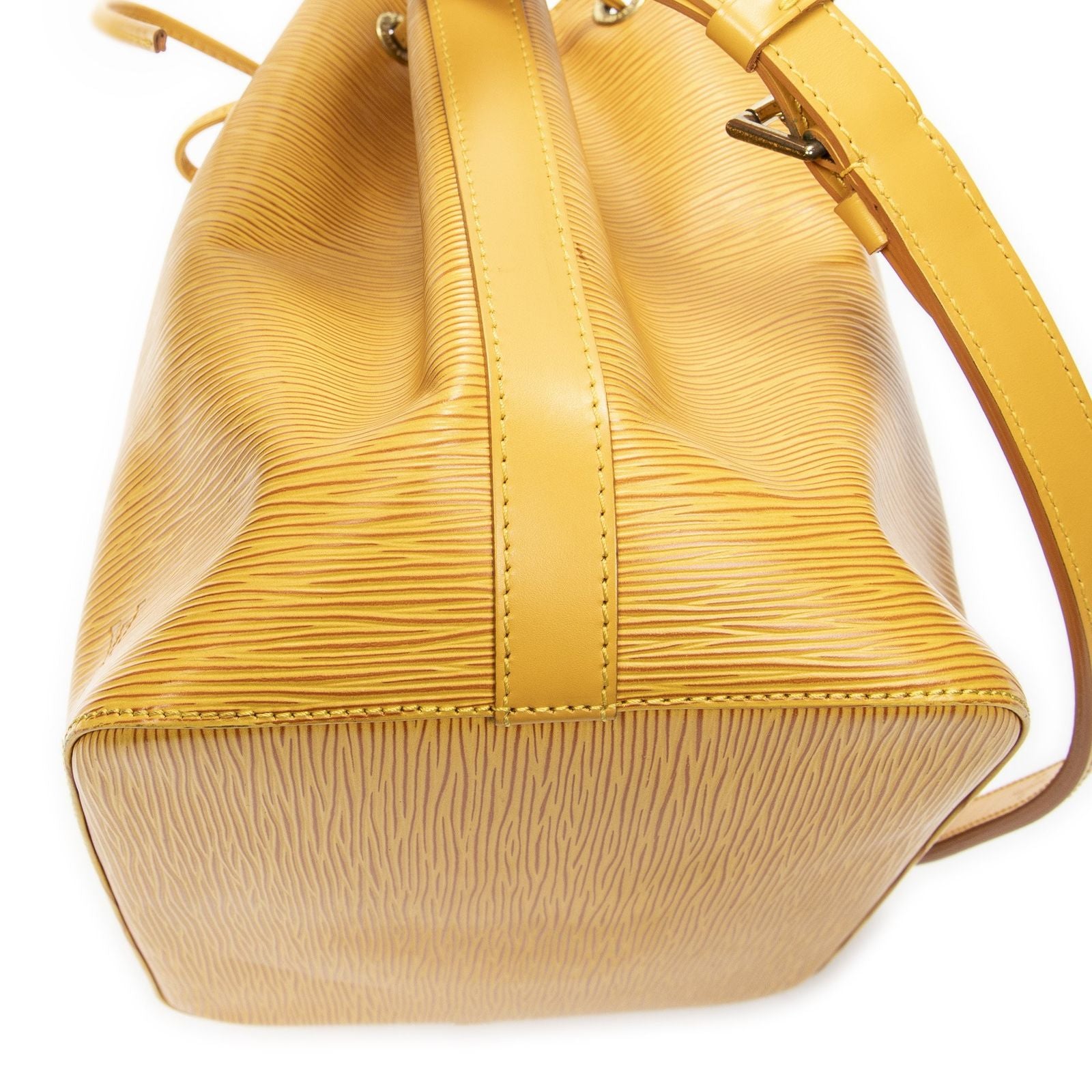Louis Vuitton Noe Yellow Epi Bucket Bag — view 7