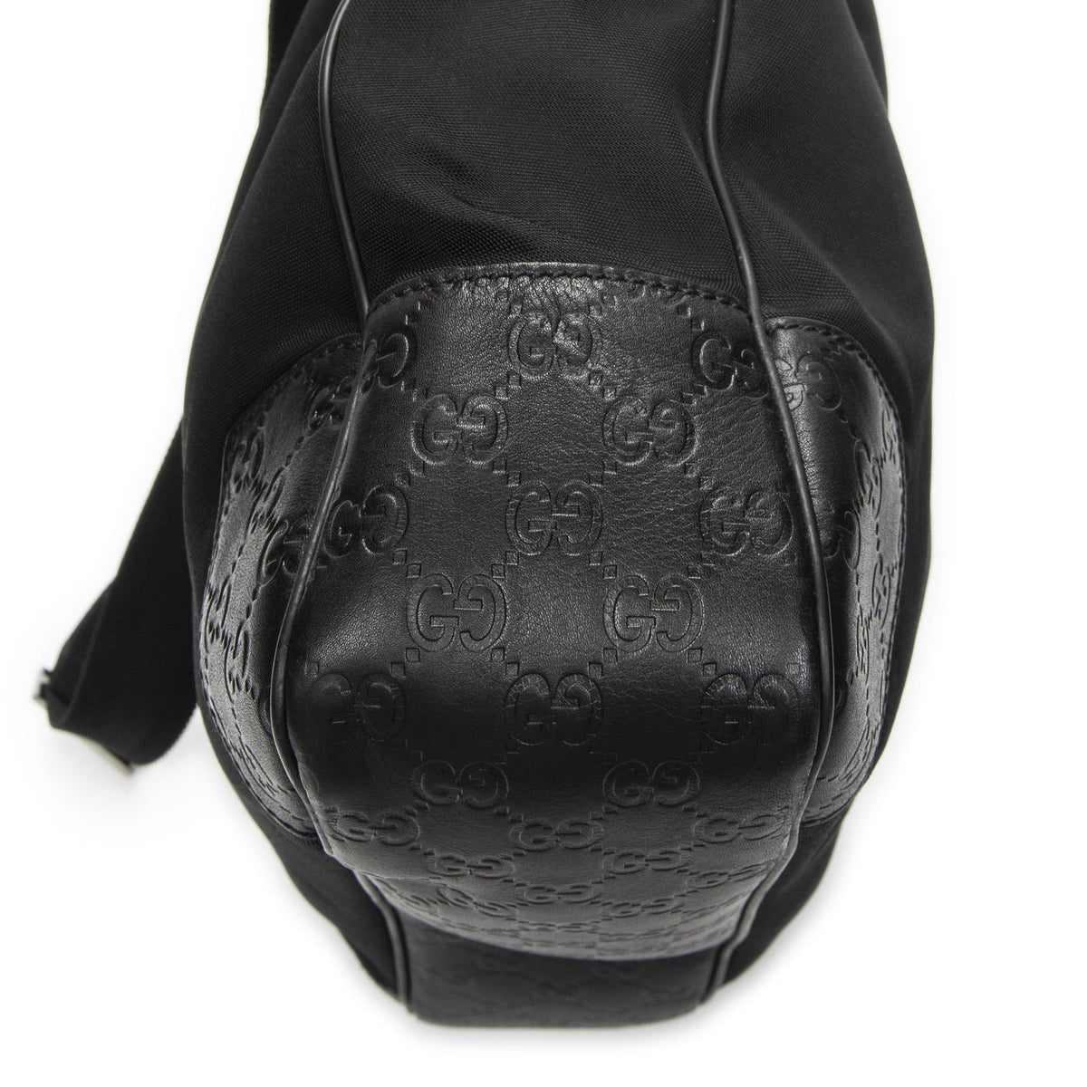 Gucci Large Front Pocket Messenger Black Nylon Canvas — view 7