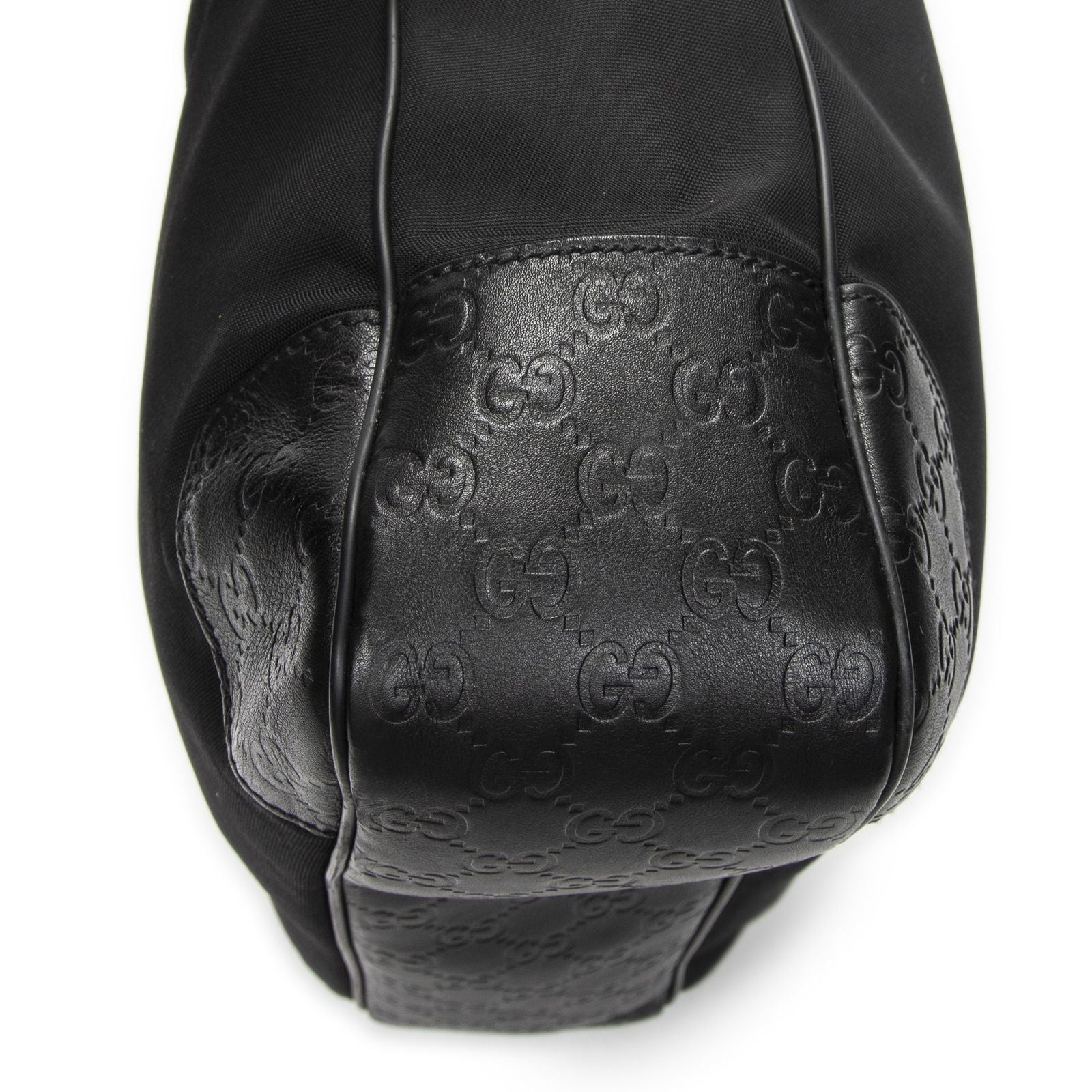 Gucci Large Front Pocket Messenger Black Nylon Canvas — view 8