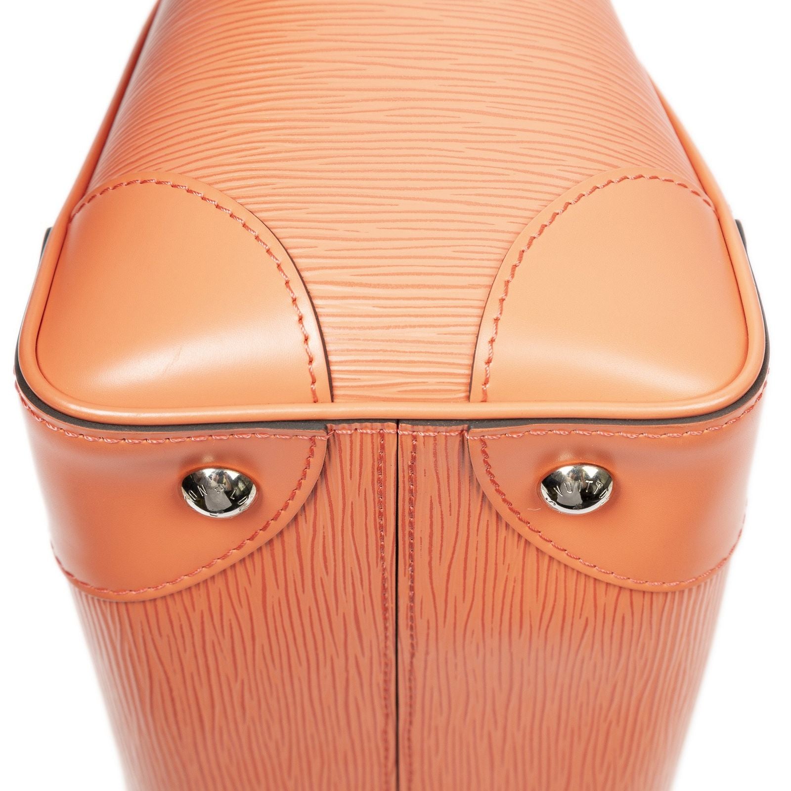 Louis Vuitton Phoenix Bag Coral — view 7