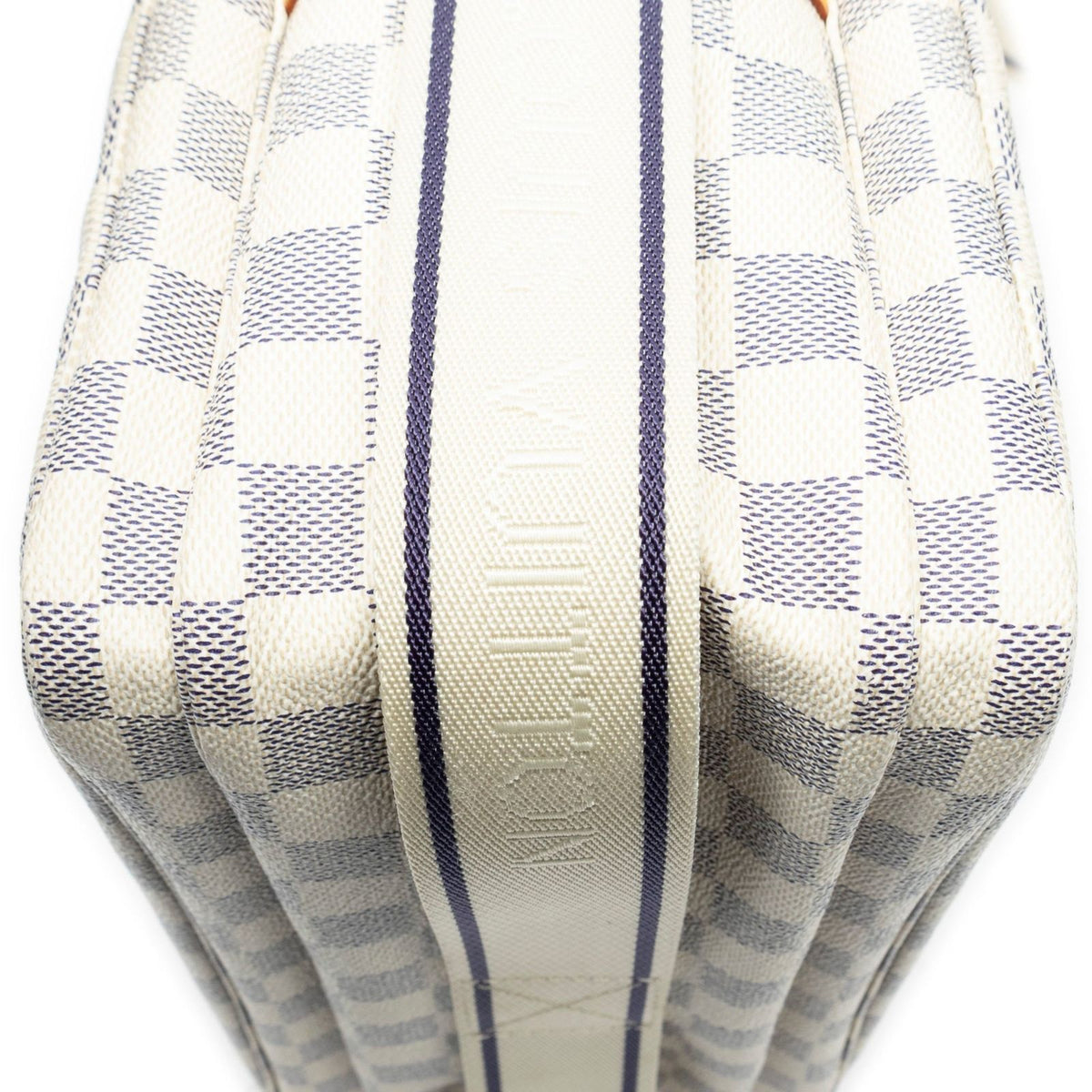 Louis Vuitton Naviglio Ivory Damier Azur Shoulder Bag — view 8