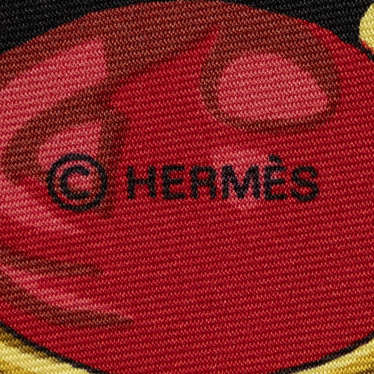 Hermes Scarf Red Black Goldtwill Silk — view 4