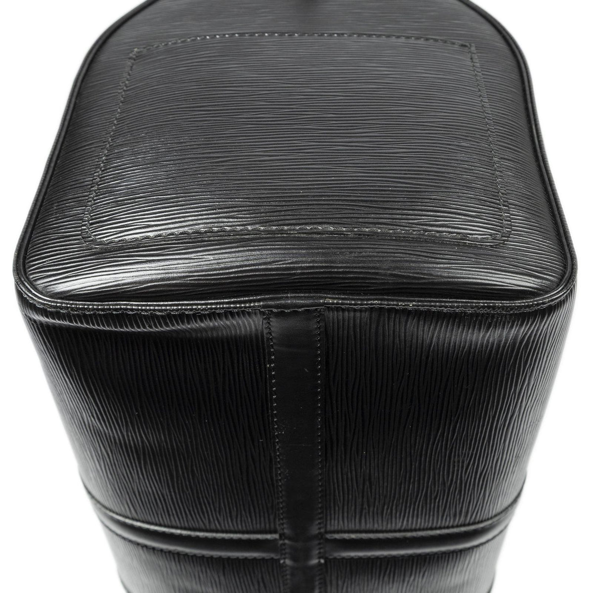 Louis Vuitton Keepall Black — view 8