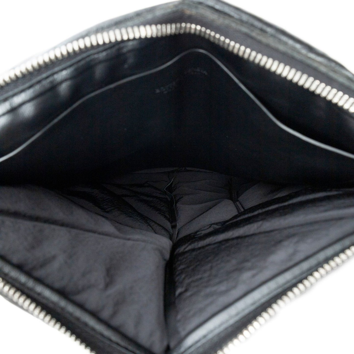 Bottega Veneta Padded Square Shape Wristlet Clutch Black Maxi Intrecciato — view 4