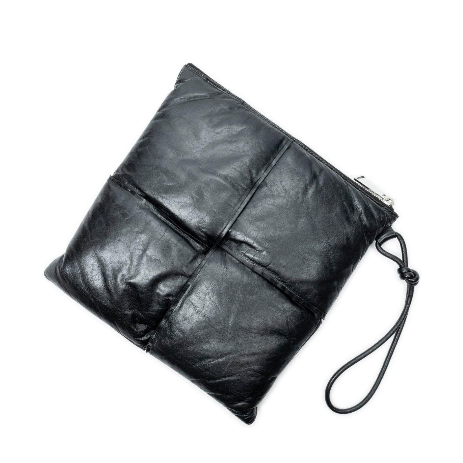 Bottega Veneta Padded Square Shape Wristlet Clutch Black Maxi Intrecciato — view 2