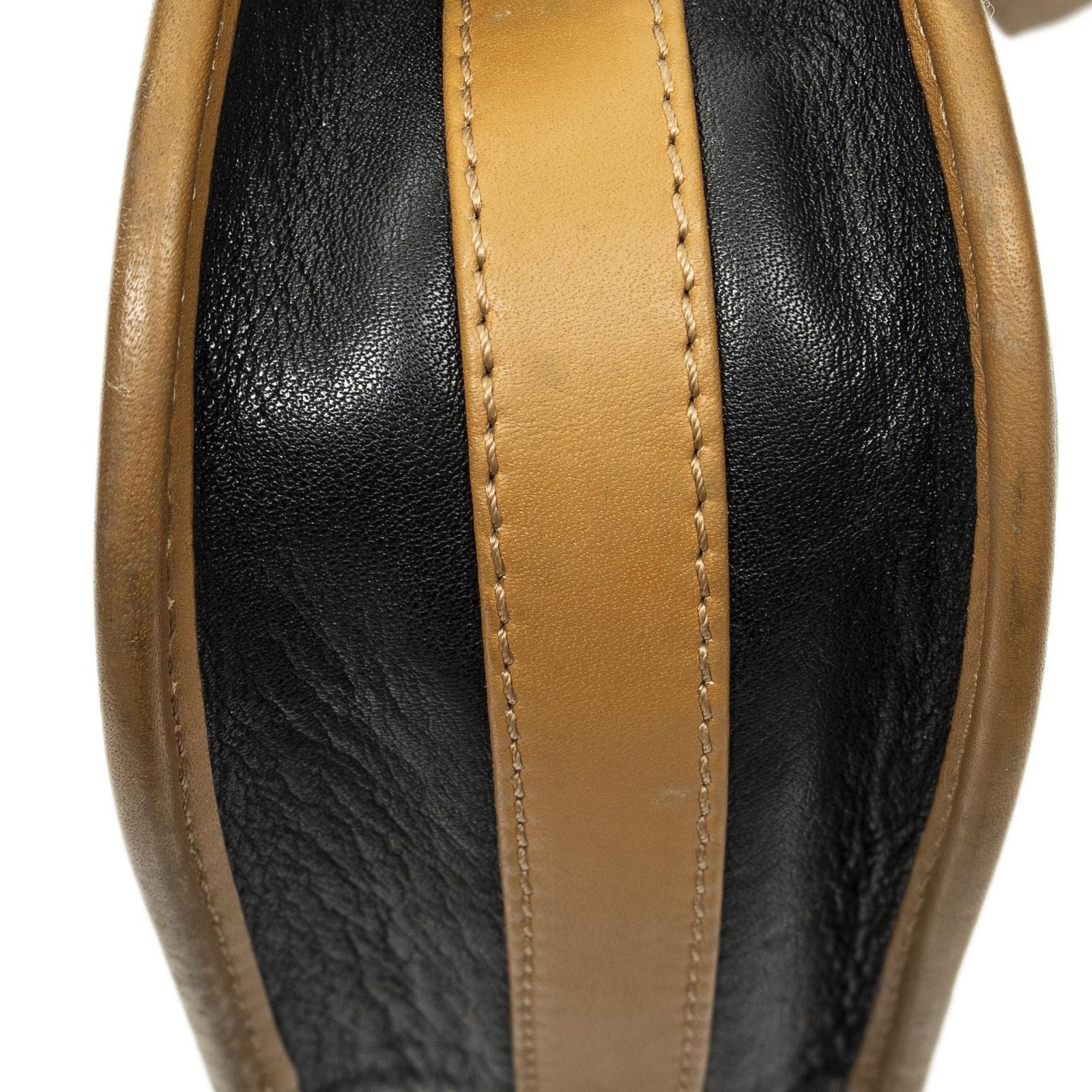 Celine Vintage Flap Bag Crossbody Black Beige Calfskin Leather — view 7