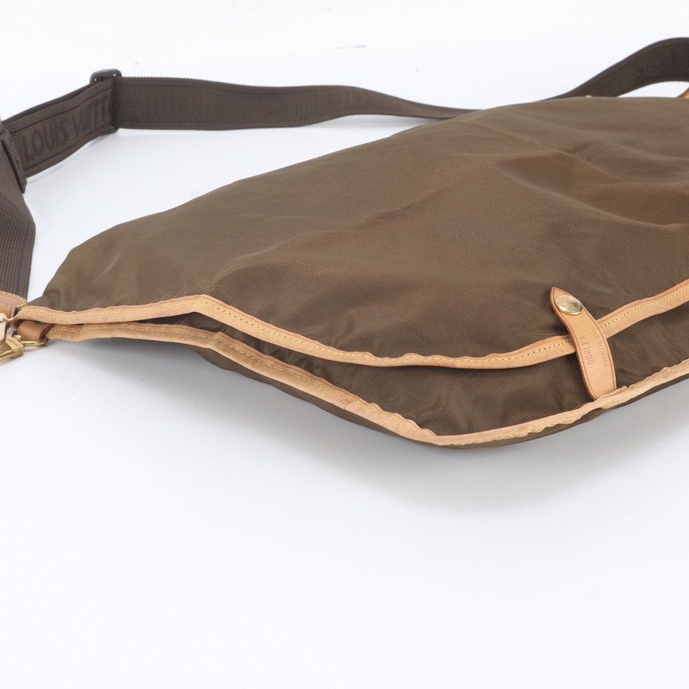 Louis Vuitton Leather Garment Cover Crossbody Shoulder Bag Suitcase Business — view 5