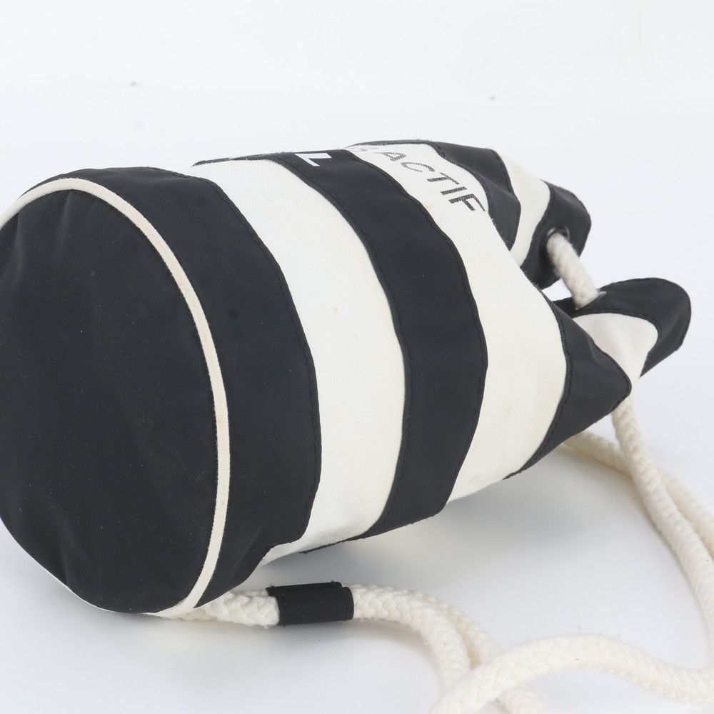 Chanel Border Shoulder Bag Pool — view 3
