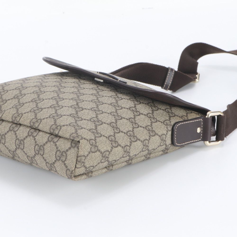 Gucci GG Supreme Leather Shoulder Bag Crossbody Messenger Business — view 4
