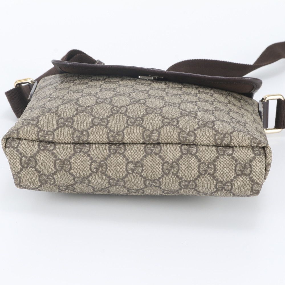 Gucci GG Supreme Leather Shoulder Bag Crossbody Messenger Business — view 6