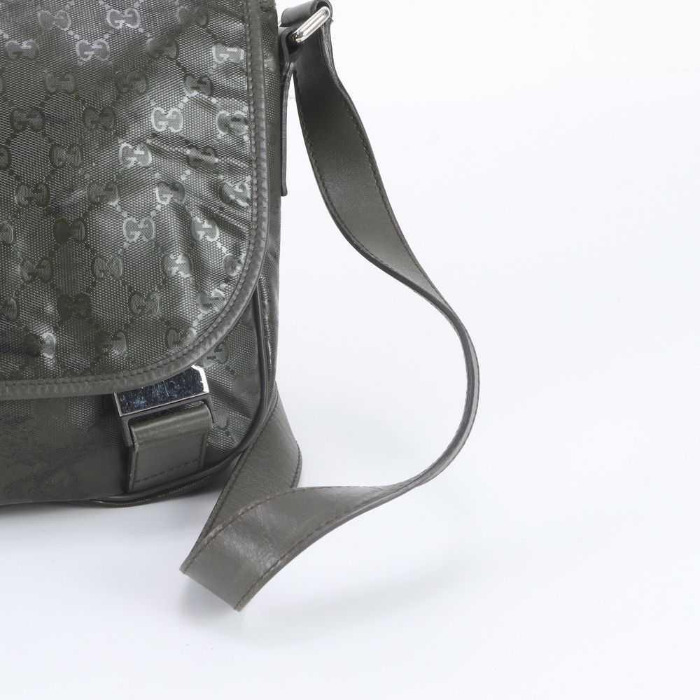 Gucci GG Supreme Leather Shoulder Bag Crossbody Messenger Business — view 2