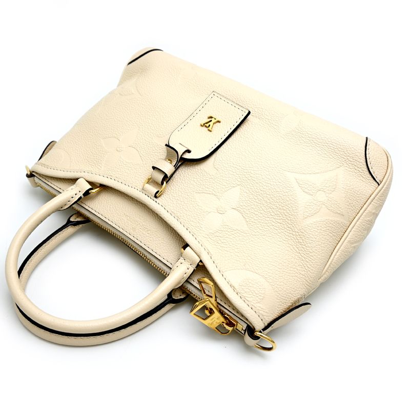 Louis Vuitton Handbag Cream — view 3
