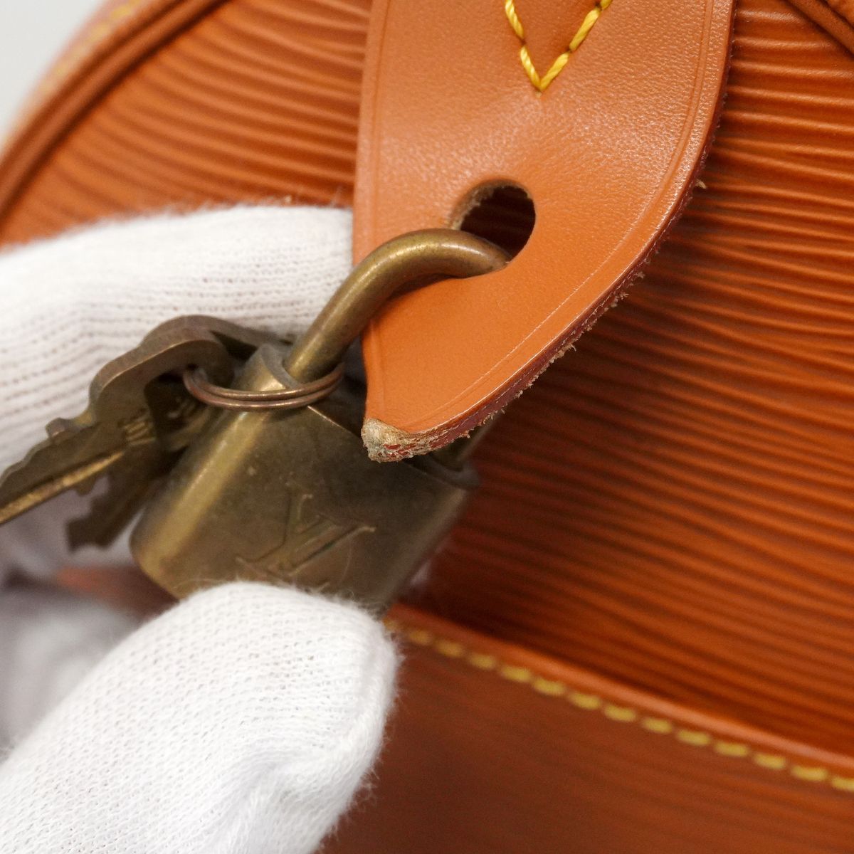 Louis Vuitton Handbag Epi Speedy 25 Cipango Gold — view 8