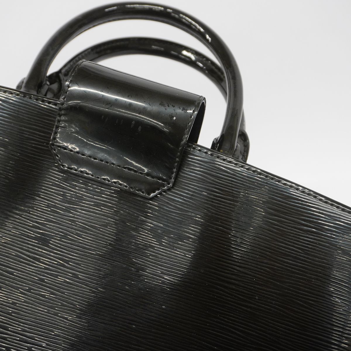 Louis Vuitton Handbag Epi Mirabeau GM Noir Electric — view 8