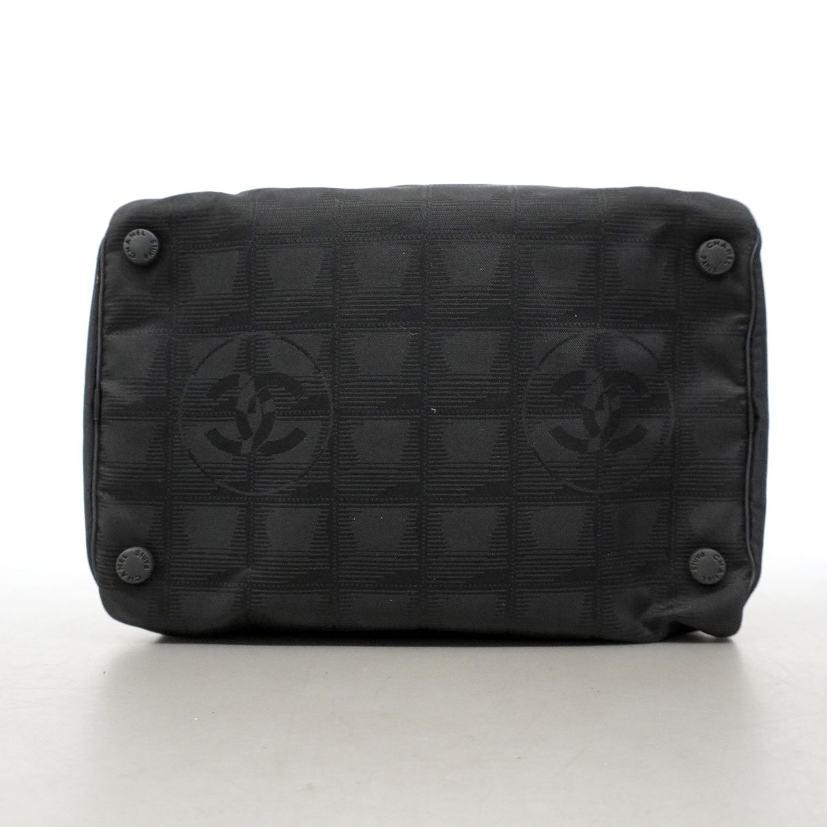 Chanel Vanity Bag New Travel Nylon Black Silver — view 3