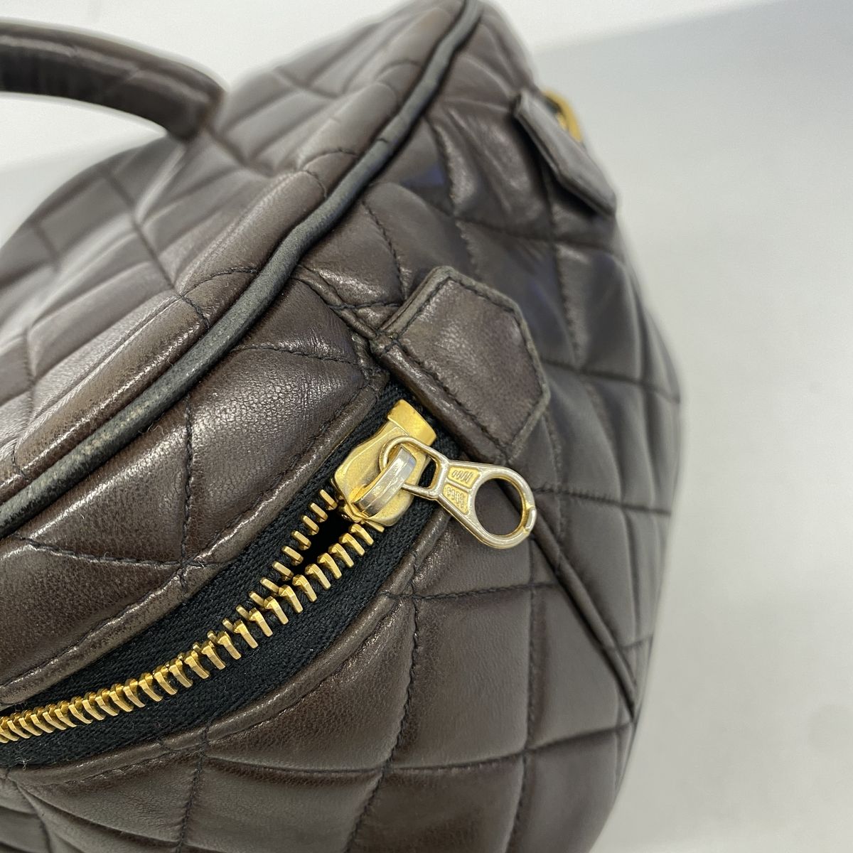 Chanel Vanity Bag Quilted Lambskin Black Gold — view 7