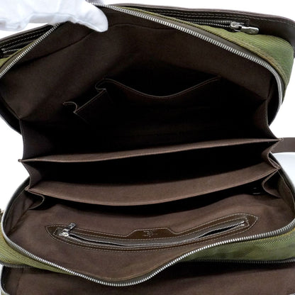 Louis Vuitton Business Bag Taiga Nevsky Grizzly — view 4