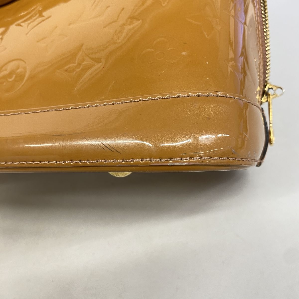 Louis Vuitton Handbag Vernis Alma PM Rose Vereur — view 7