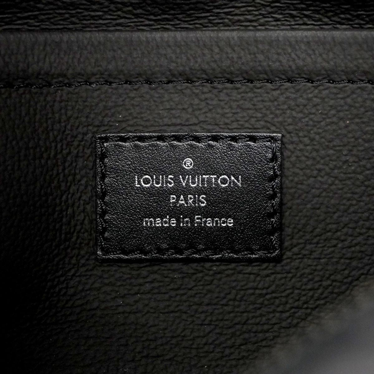 Louis Vuitton Clutch Monogram Eclipse Rocker Dopp Kit Black — view 5