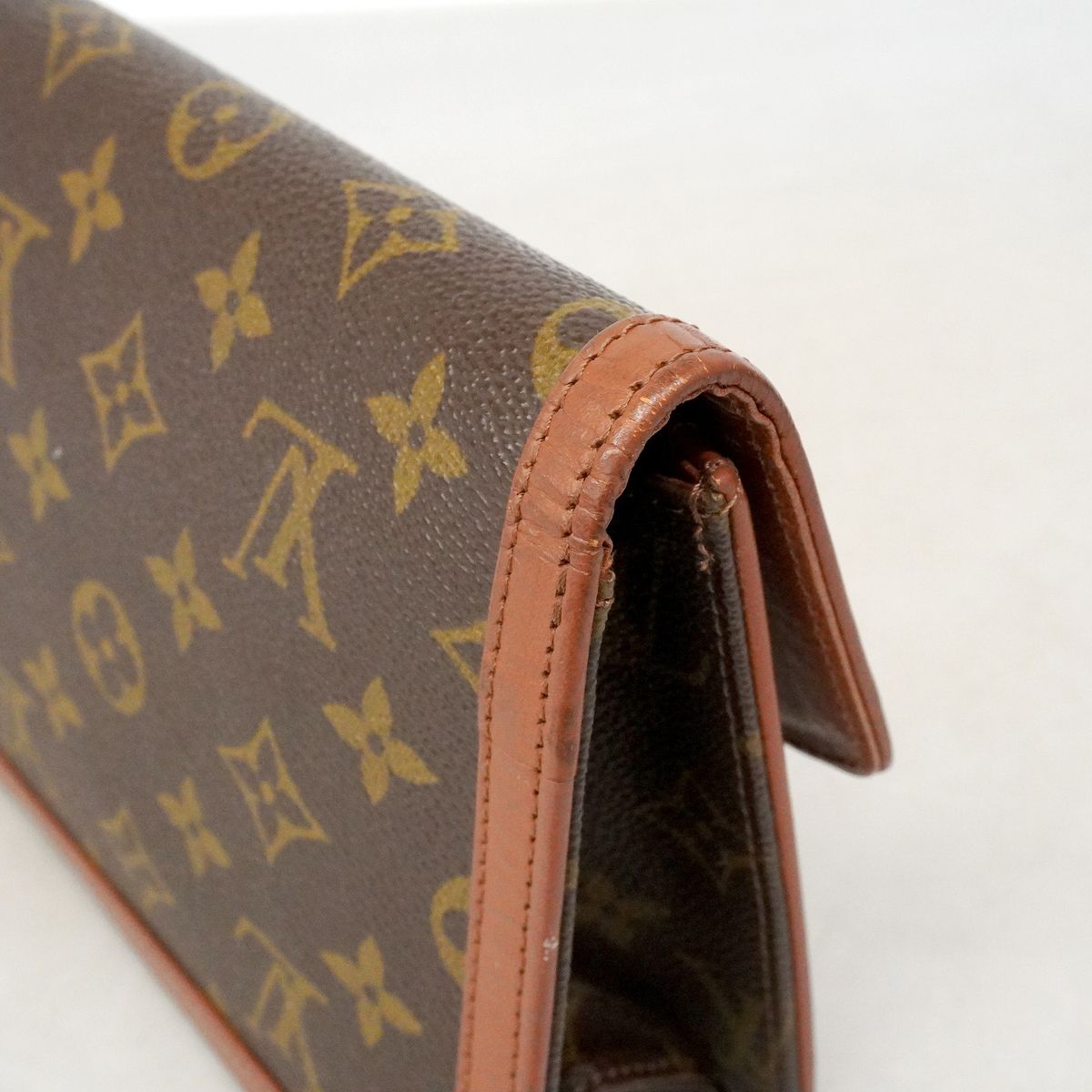 Louis Vuitton Clutch Monogram Pochette Dam PM Brown — view 8