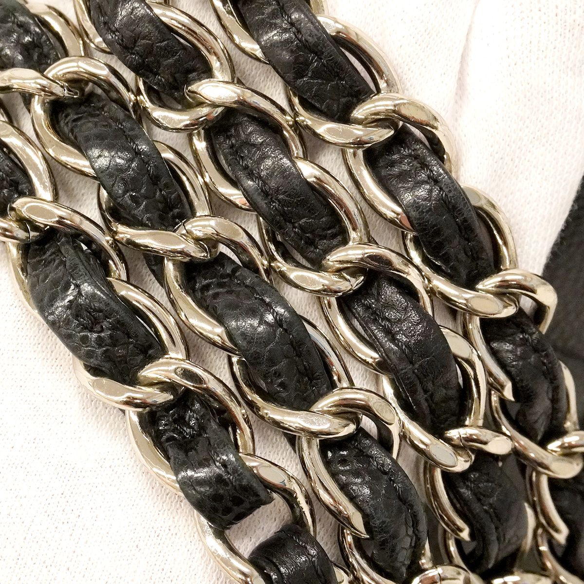 Chanel Shoulder Bag Maxi Quilted Caviar Leather Black Silver — view 7