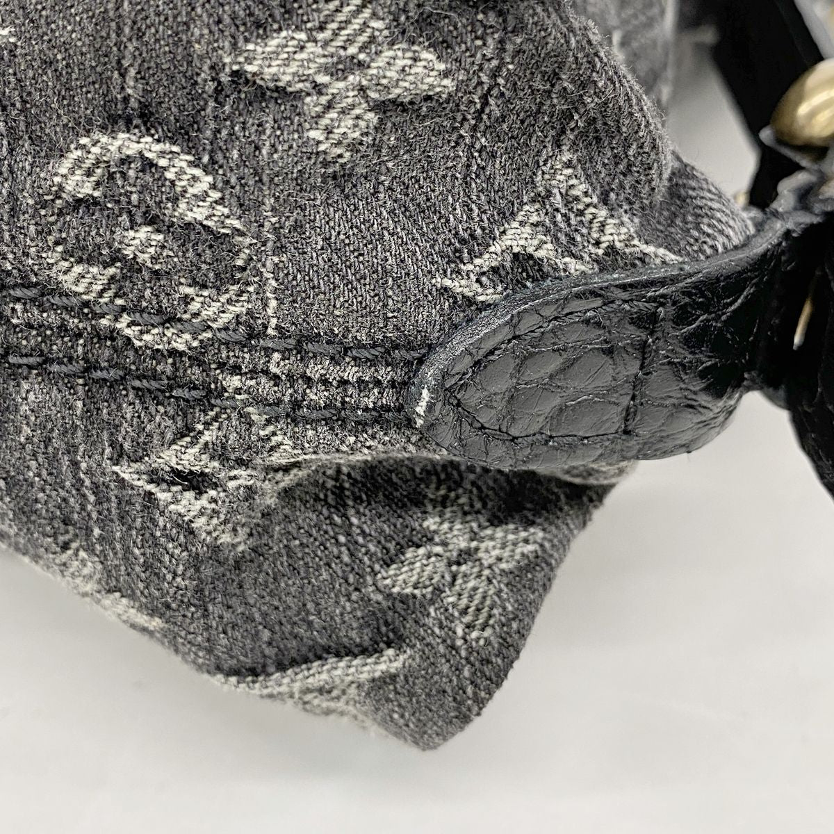 Louis Vuitton Handbag Monogram Denim Neo Cabby GM Noir 2-Way Bag — view 8