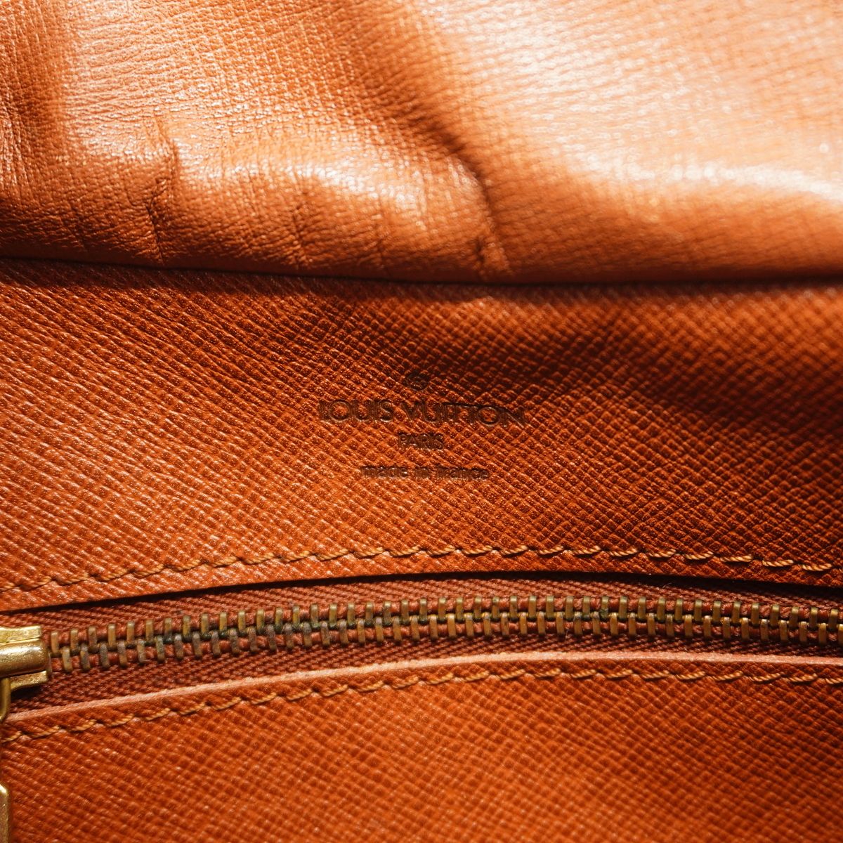 Louis Vuitton Shoulder Bag Monogram Boulogne 30 Brown — view 5