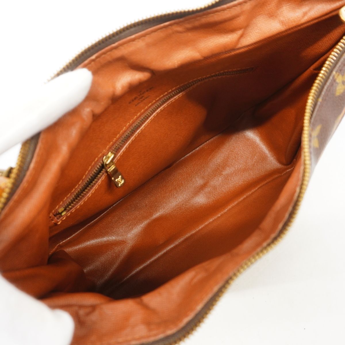 Louis Vuitton Shoulder Bag Monogram Boulogne 30 Brown — view 4