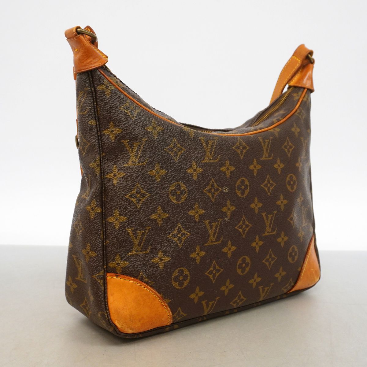 Louis Vuitton Shoulder Bag Monogram Boulogne 30 Brown — view 2