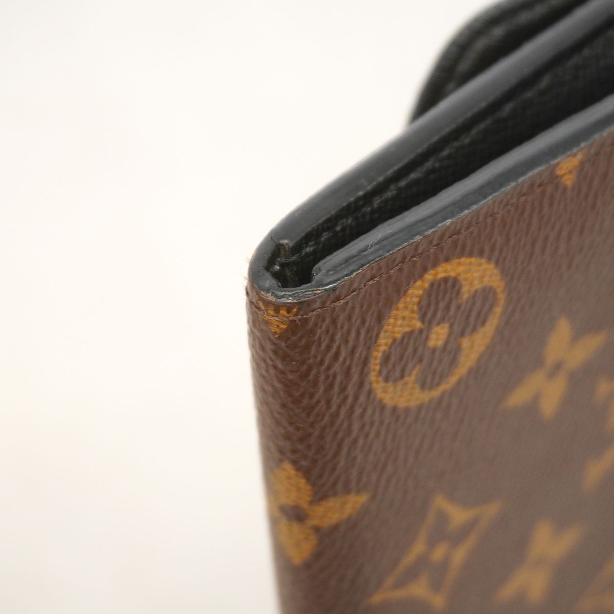 Louis Vuitton Wallet Monogram Reverse Portefeuille Emily Brown — view 7