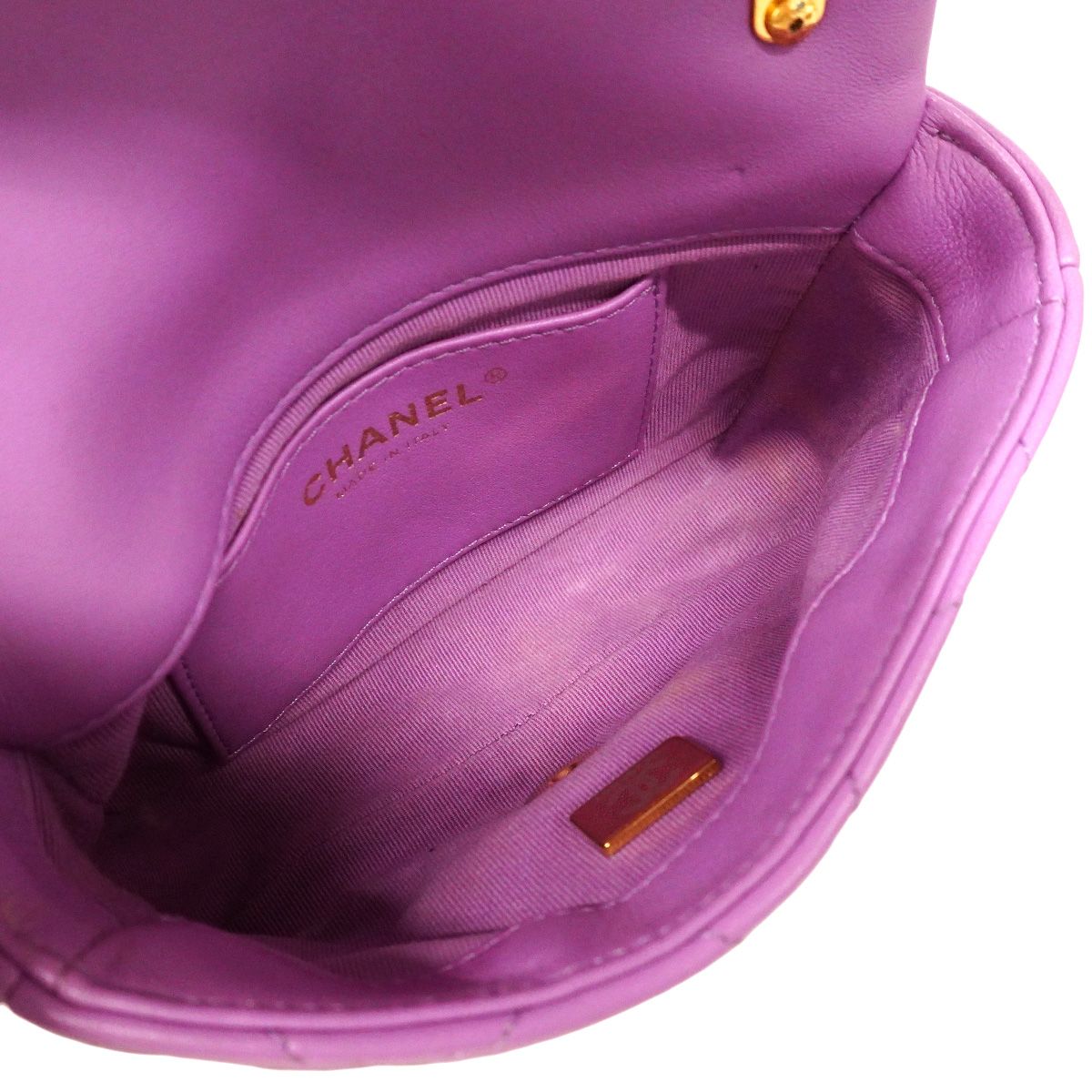 Chanel Shoulder Bag Mini Quilted Lambskin Purple Gold — view 4