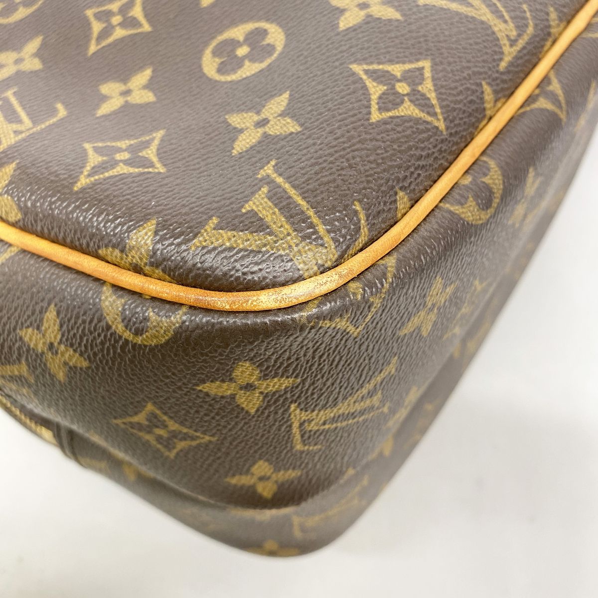 Louis Vuitton Shoulder Bag Monogram Reporter PM Brown — view 6
