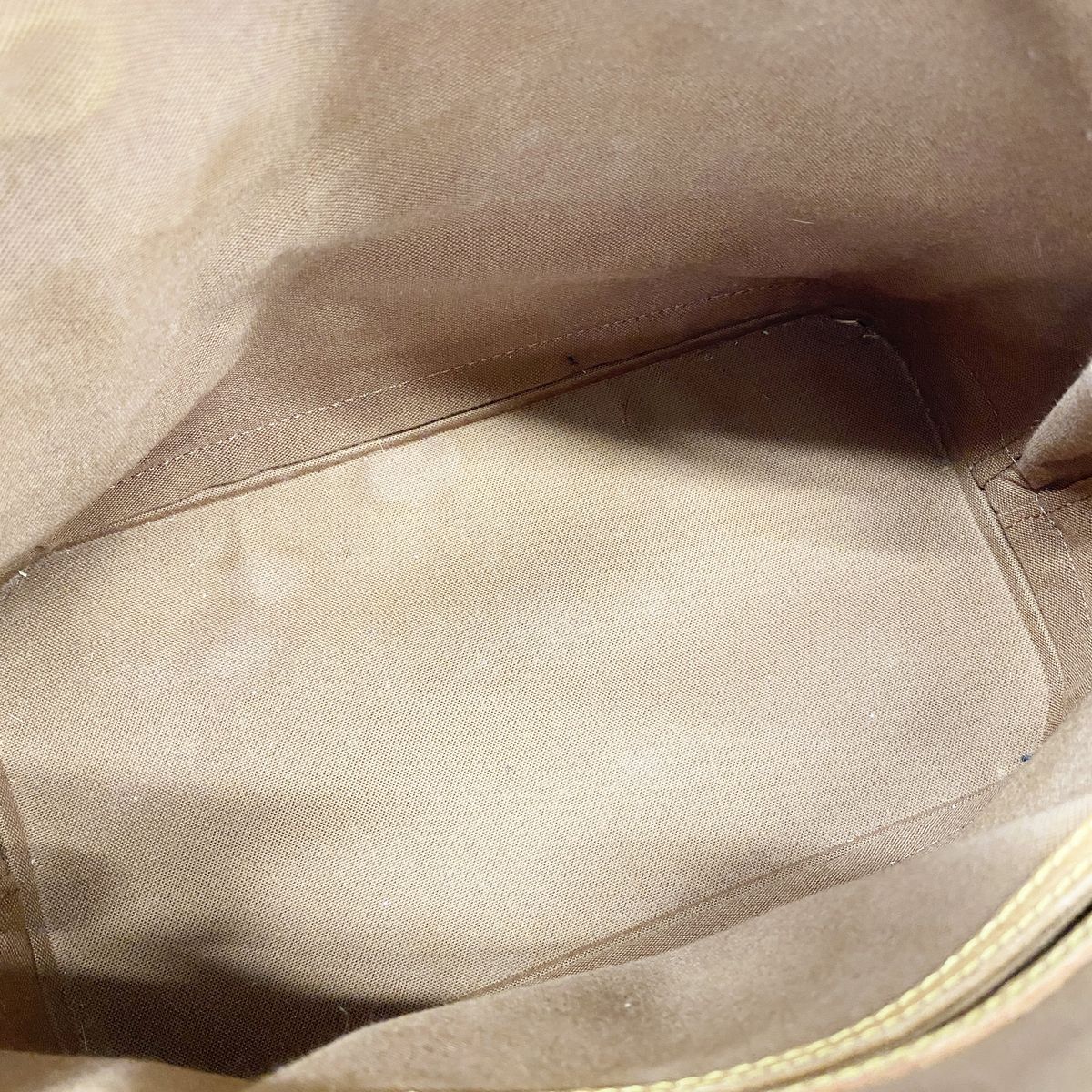 Louis Vuitton Handbag Monogram Alma Brown — view 4