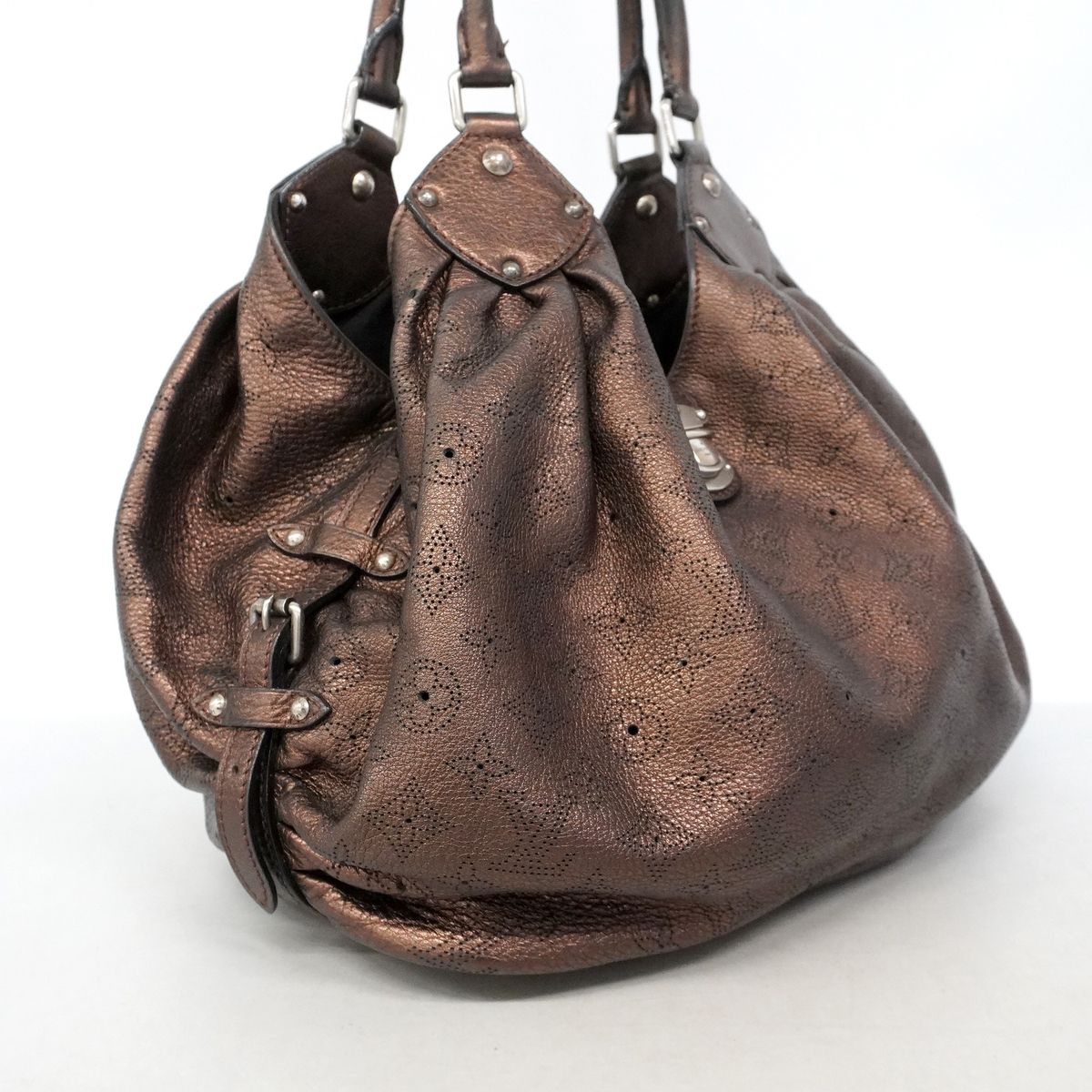 Louis Vuitton Tote Mahina L Mordre — view 2