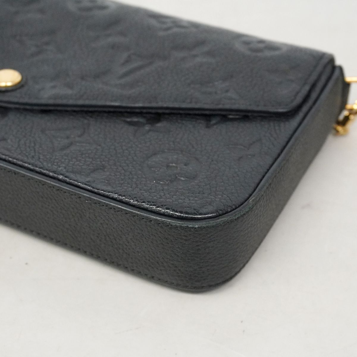Louis Vuitton Wallet on Chain Monogram Empreinte Pochette Felicie Noir Shoulder — view 6