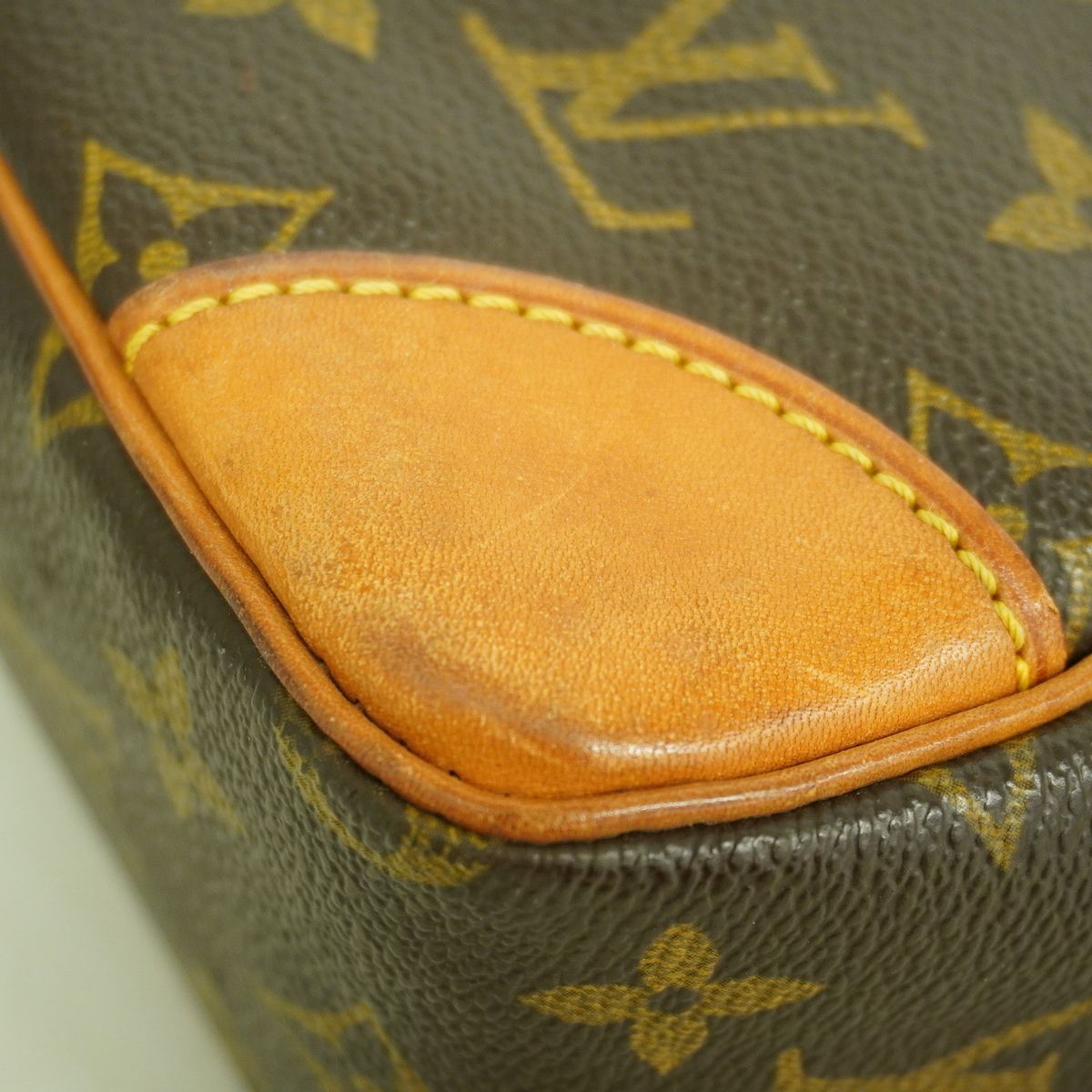 Louis Vuitton Shoulder Bag Monogram Trocadero 27 Brown — view 6