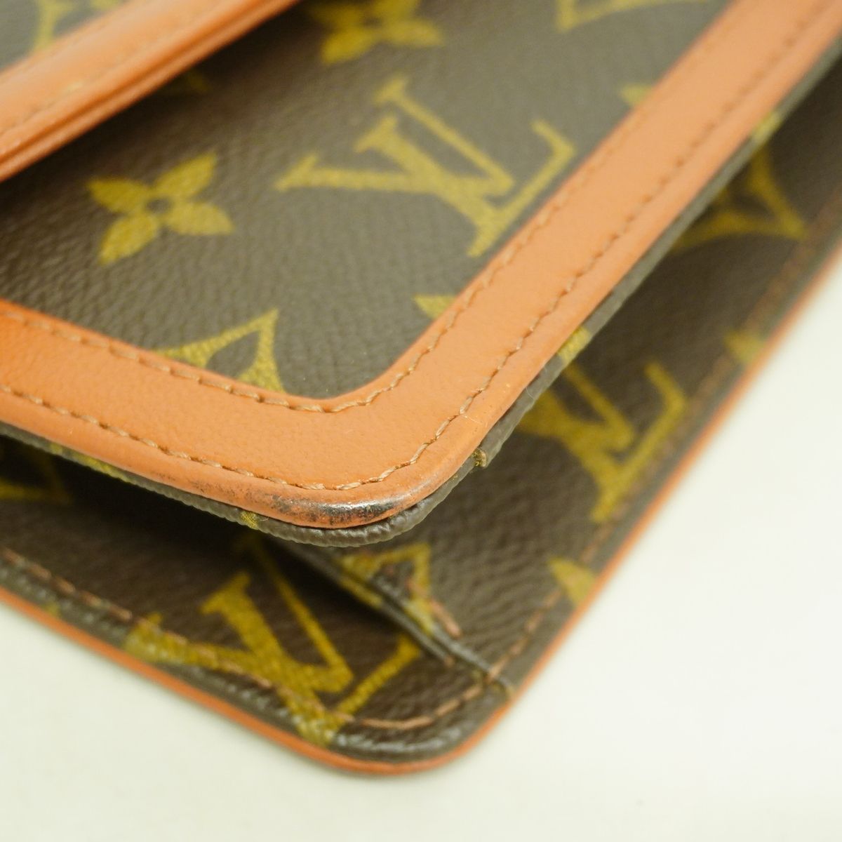 Louis Vuitton Clutch Monogram Pochette Dam PM Brown — view 6