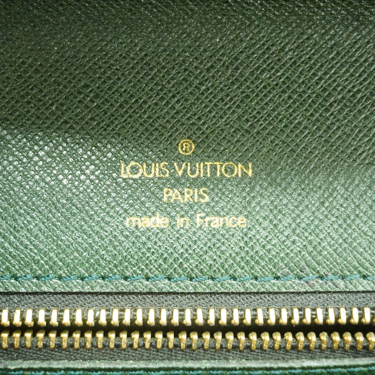 Louis Vuitton Clutch Taiga Pochette Clado Epi — view 5