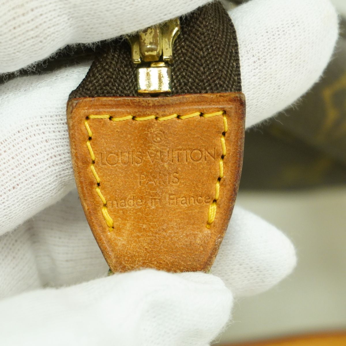 Louis Vuitton Shoulder Bag Monogram Pochette Accessoires Brown — view 5