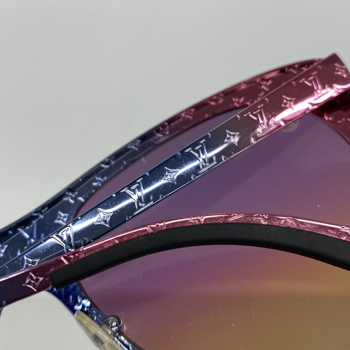 Louis Vuitton Sunglasses Vertigo Pink Blue Silver Eyewear — view 6
