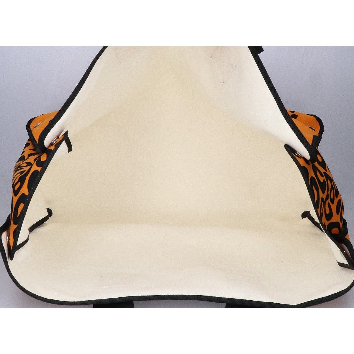 Hermes Leopard Foldable Beach Travel Bag — view 6