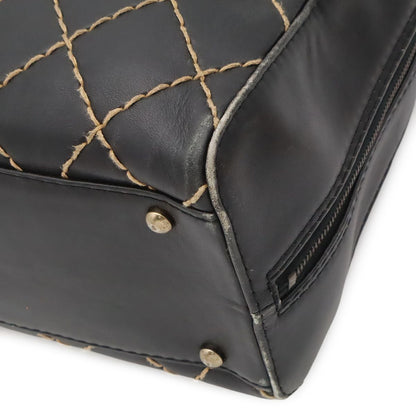 Chanel Wild Stitch CC Logo Tote Leather Black — view 3