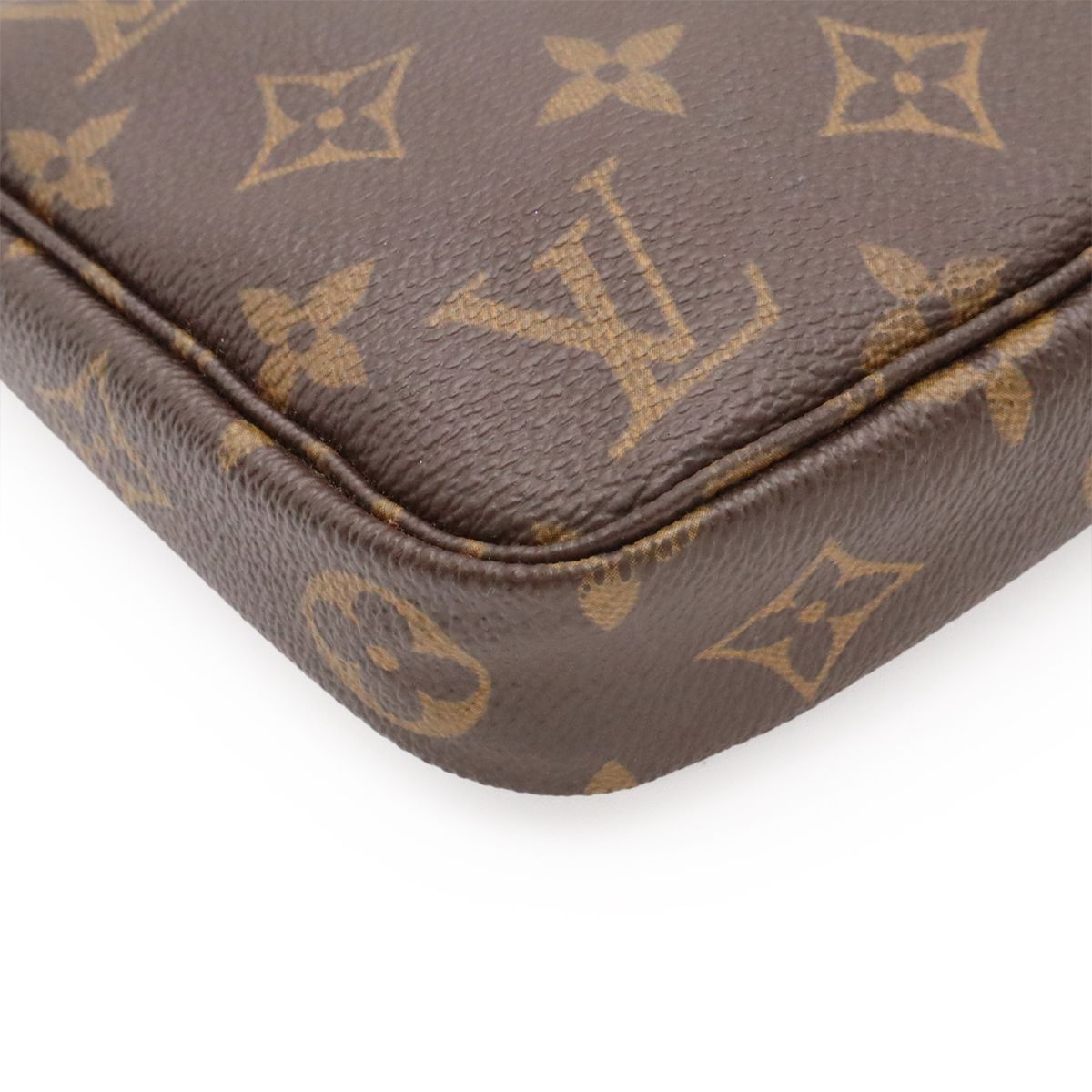 Louis Vuitton Monogram Pochette Accessoires Pouch Handbag Party — view 3