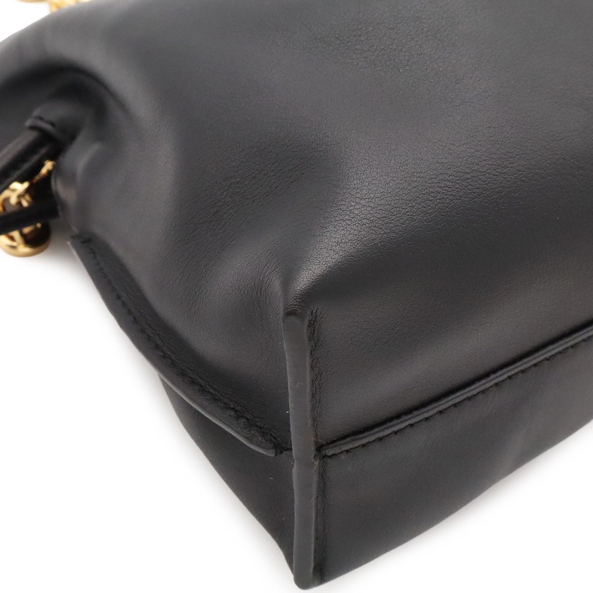 Loewe Flamenco Anagram Donut Chain Shoulder Bag Nappa Leather Black Gold — view 3