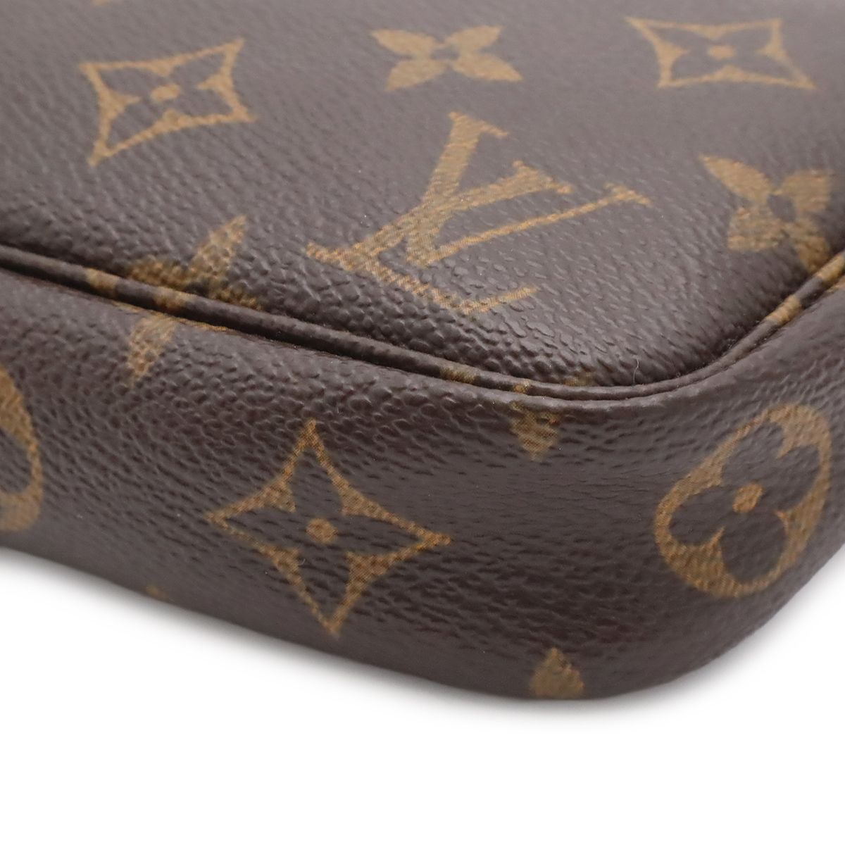 Louis Vuitton Monogram Pochette Accessoires Pouch Handbag Party — view 3
