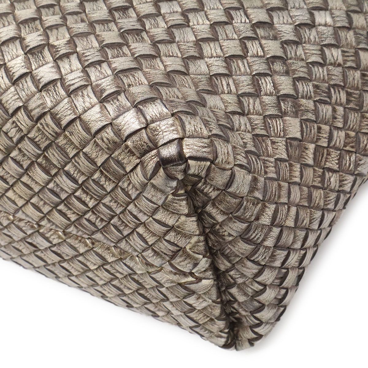 Bottega Veneta Ve Int Ciato Cabas PM Tote Metallic Leather Silver Gold — view 3