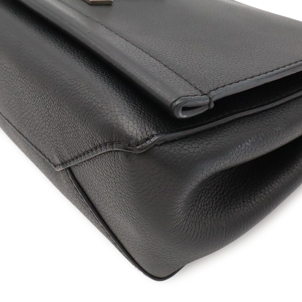 Louis Vuitton Lockme II 2 BB Shoulder Bag 2-Way Chain Handle Noir Black — view 3