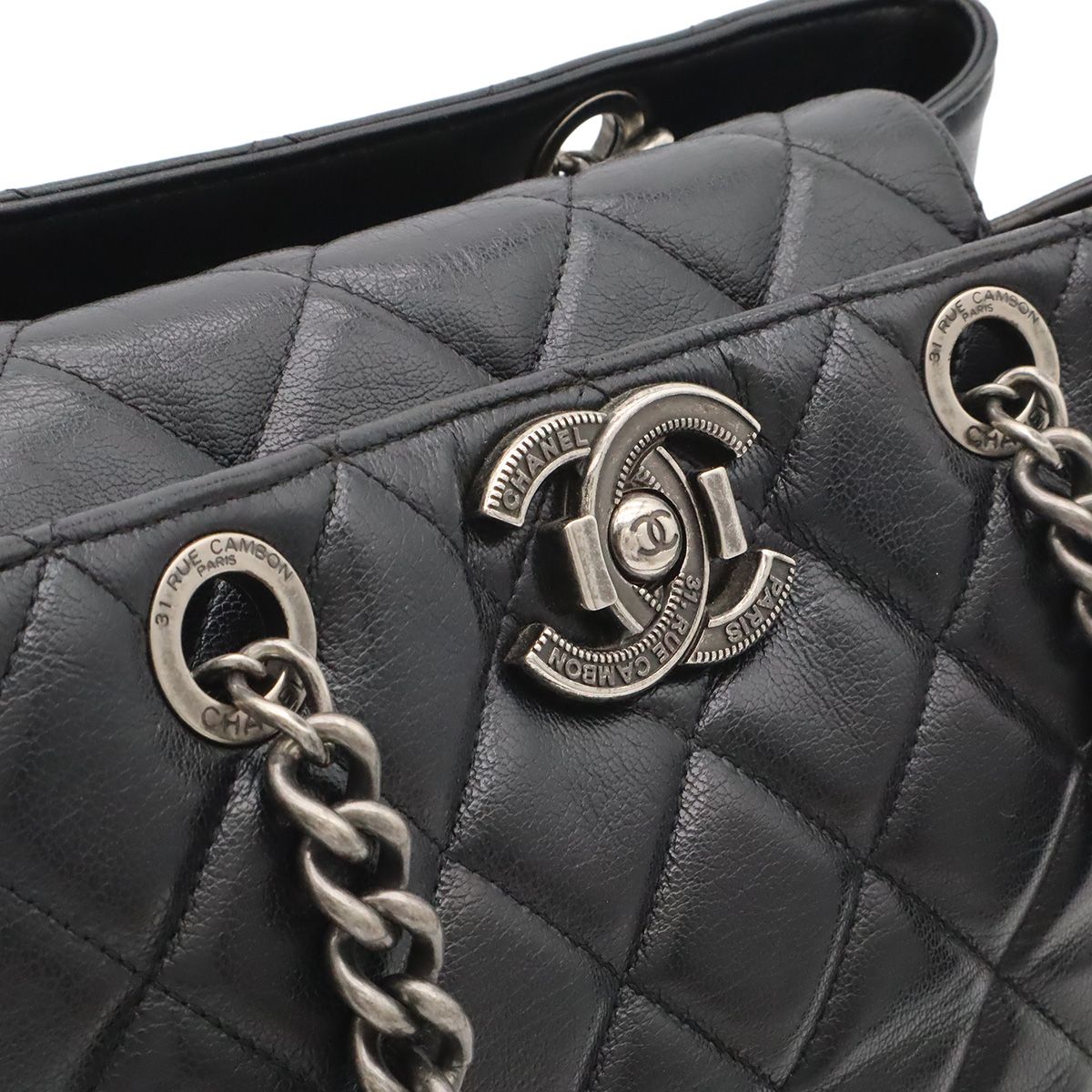 Chanel Boy Quilted CC Logo Chain Shoulder Bag Tote Leather Black — view 5